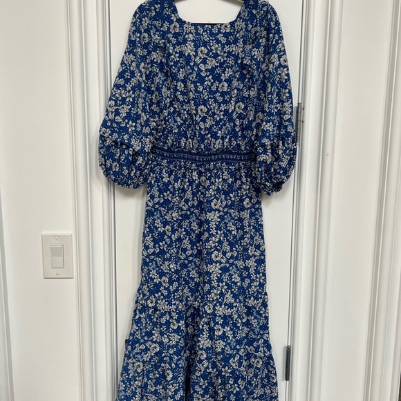 Beautiful blue floral boho dress by Max studio. Perfect condition - Picture 3 of 3